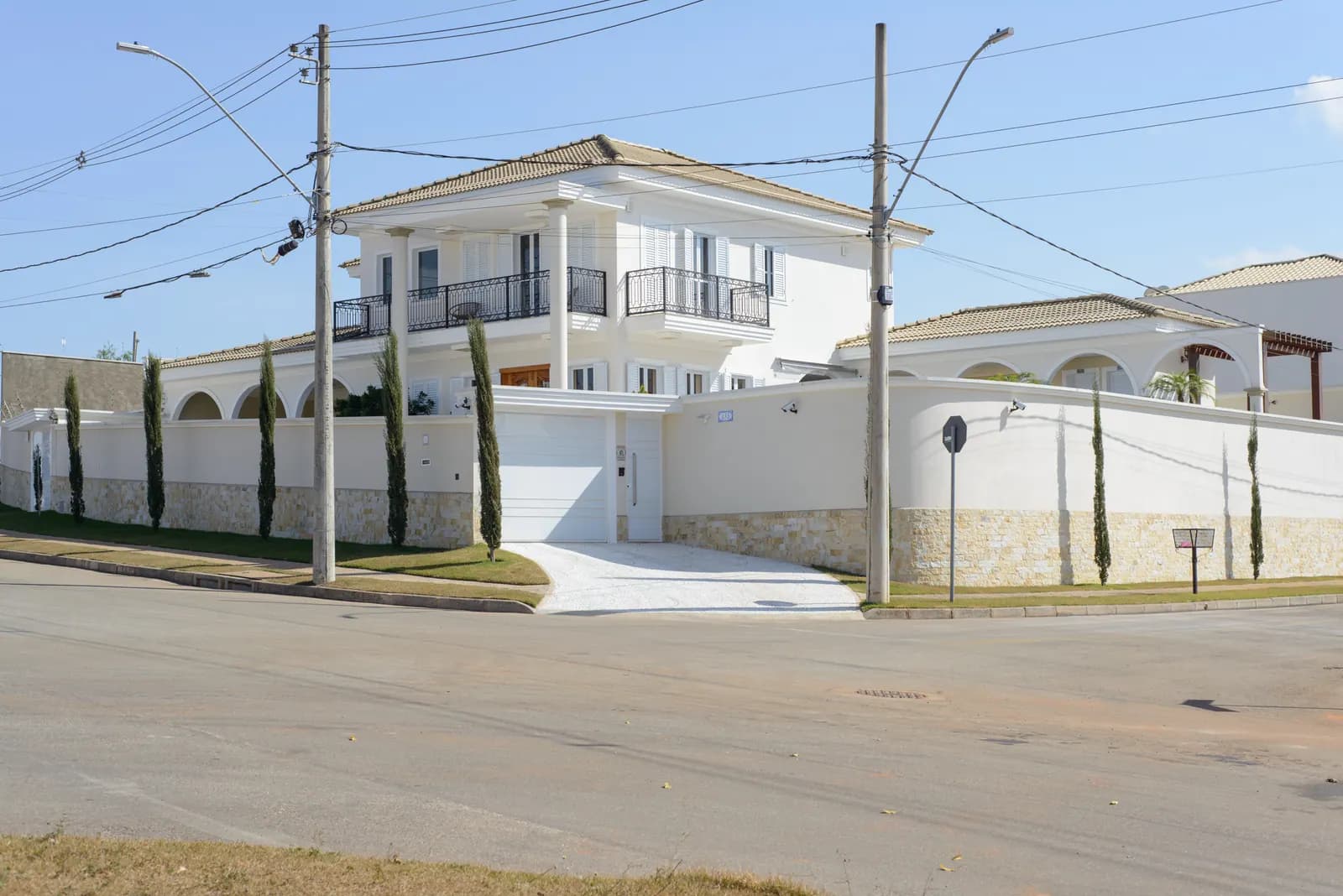 Residência J